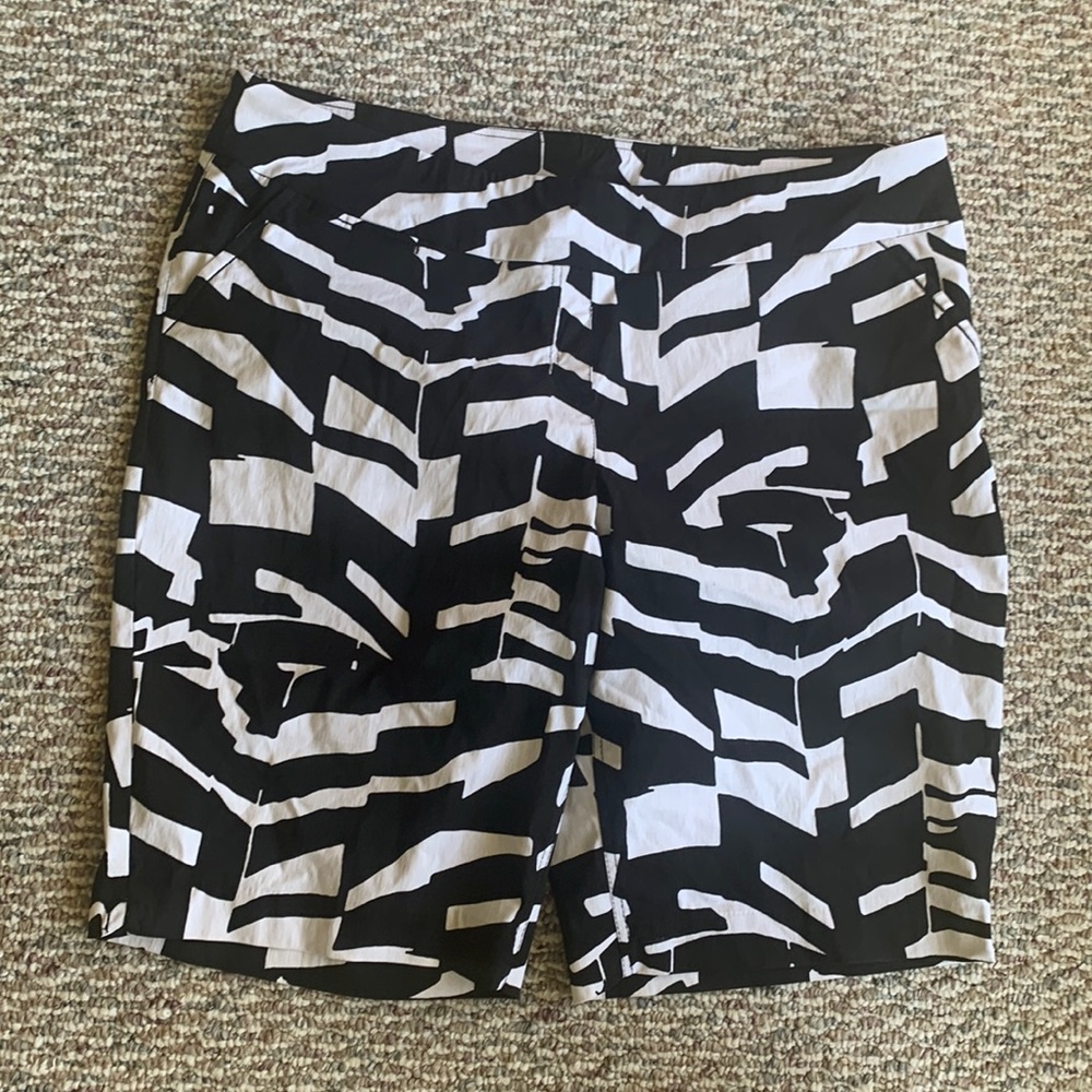 Westbound Plus Size Shorts😃